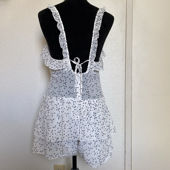 Nasty gal White black star romper - Picture 5 of 9